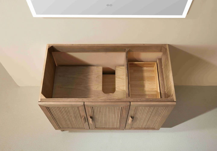 Elora 42″ Bathroom Vanity with Quartz Top - Oak - Decoronto