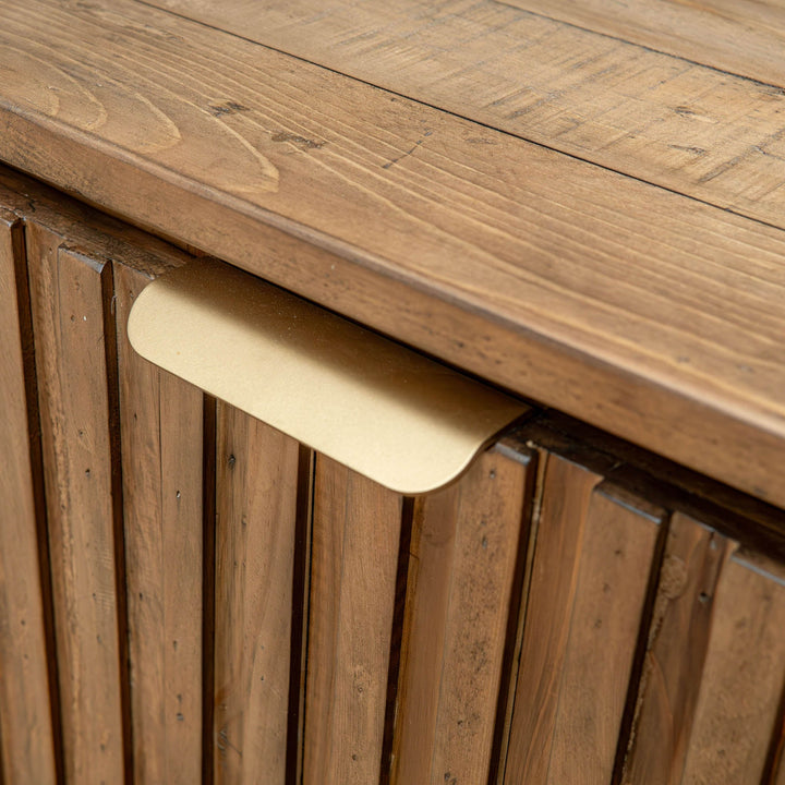 Britannica Elegant Sideboard: A Timeless Addition to Your Living Space