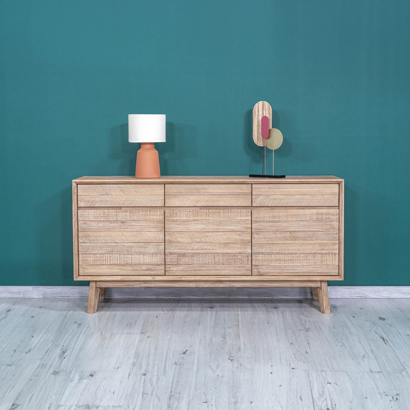 Luxurious Gia Sideboard - Elegant Light Driftwood Finish