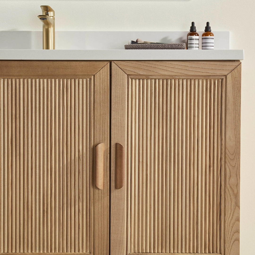 Elora 54″ Bathroom Vanity with Quartz Top - Oak - Decoronto